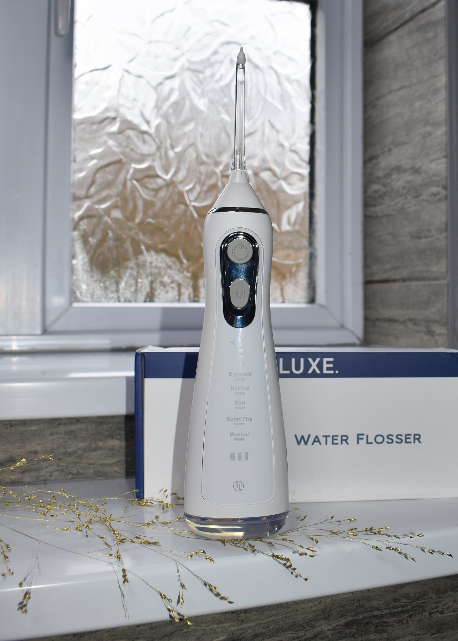 Luxe Water Flosser
